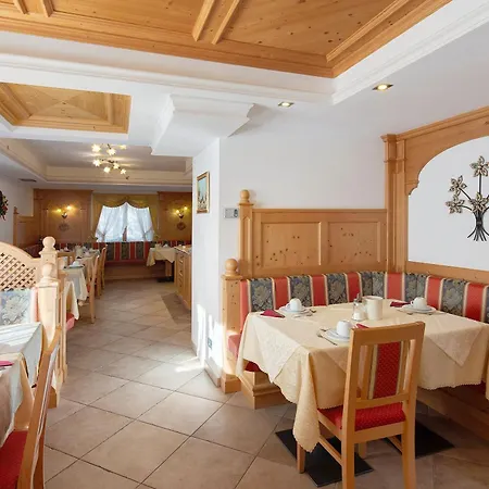 Garni Pra Fiori *